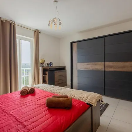 Private Terrace 3br Near Bay & Promenade By Quicktrips *