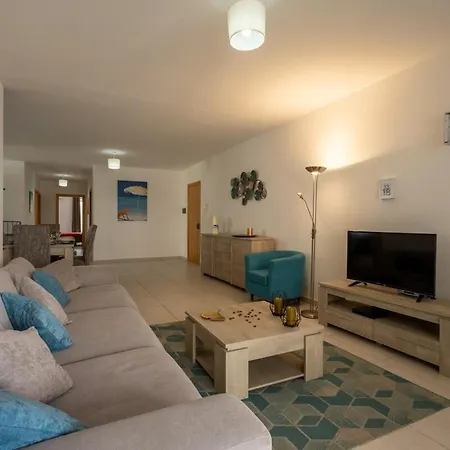 Private Terrace 3br Near Bay & Promenade By Quicktrips * St. Paul's Bay