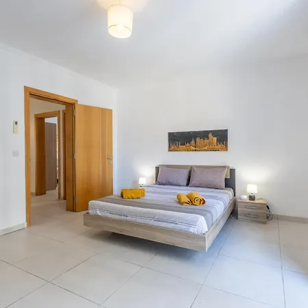 Private Terrace 3br Near Bay & Promenade By Quicktrips Lejlighed San Pawl il-Baħar