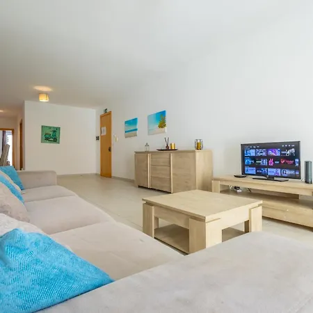 Appartement Private Terrace 3br Near Bay & Promenade By Quicktrips St. Paul's Bay